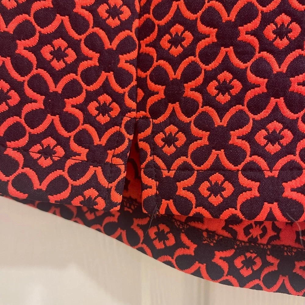 Patterned Shorts - Picture 3 of 5
